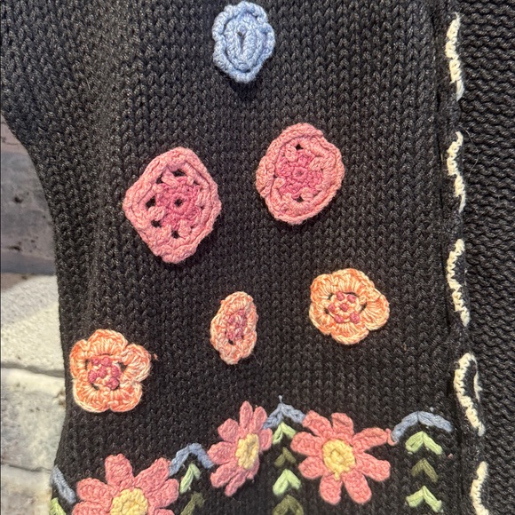 Vintage IVY Oversized Floral Knit Cardigan Sweater - Picture 4 of 6